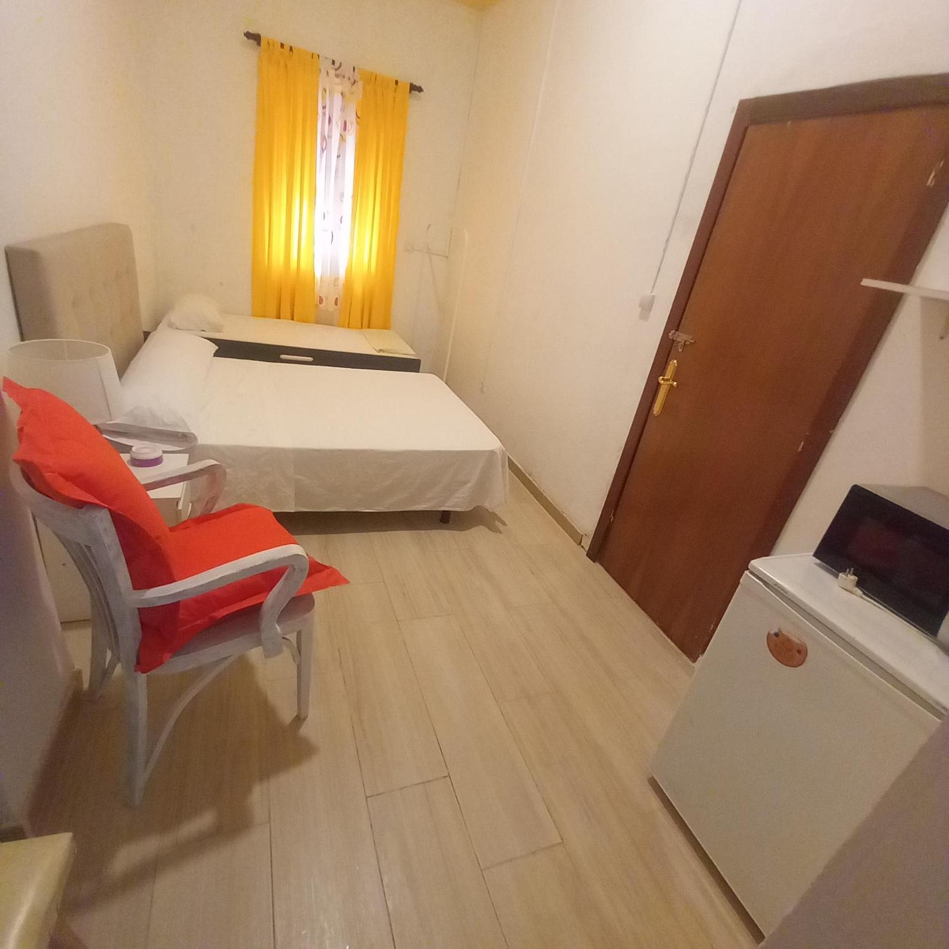 Aurora Room With Private Bathroom Аликанте Экстерьер фото